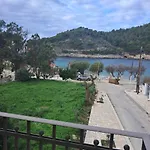 Apartament Beachfront Apartment, Center Village, 20m - Near Myrtos - Fiskardo *