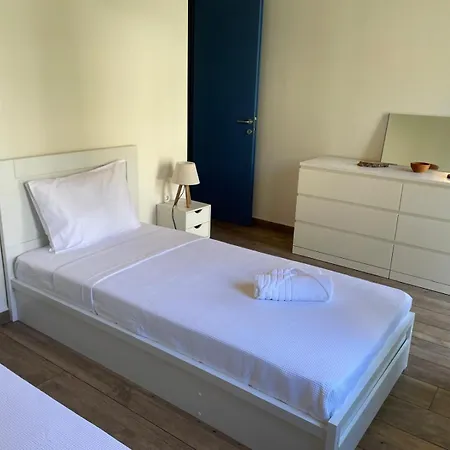 Beachfront Apartment, Center Village, 20m - Near Myrtos - Fiskardo Apartment Asos