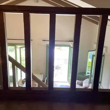 Beachfront Apartment, Center Village, 20m - Near Myrtos - Fiskardo